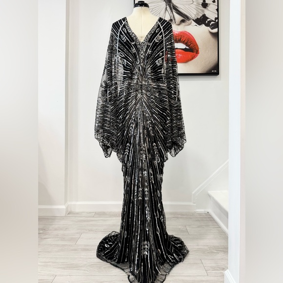 Reem Acra Plunging V-Neck Beaded Gown Sequined Maxi Dress - Picture 3 of 15